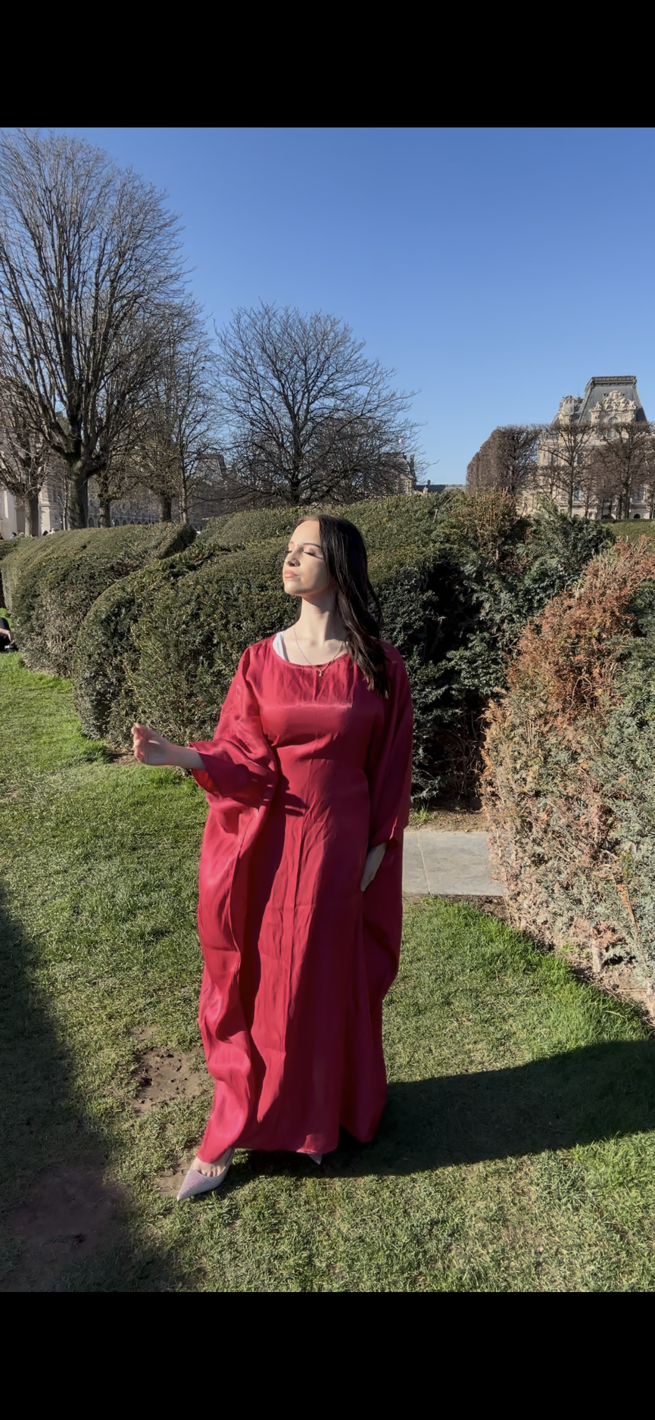 Abaya Rose Délicate & Raffinée