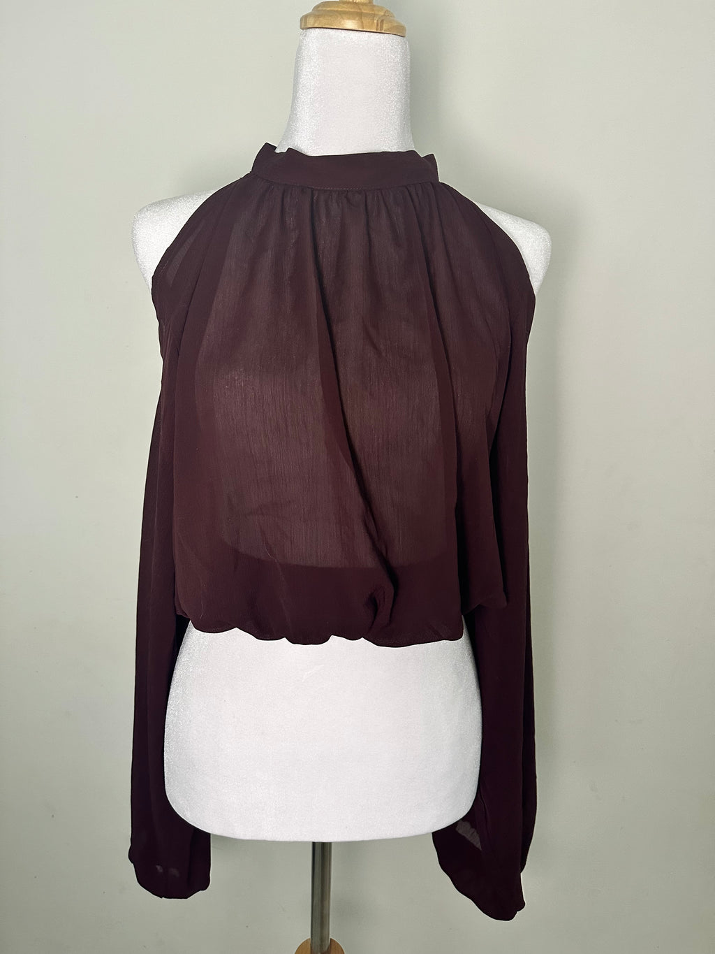 Chemisier top a épaules dénudes