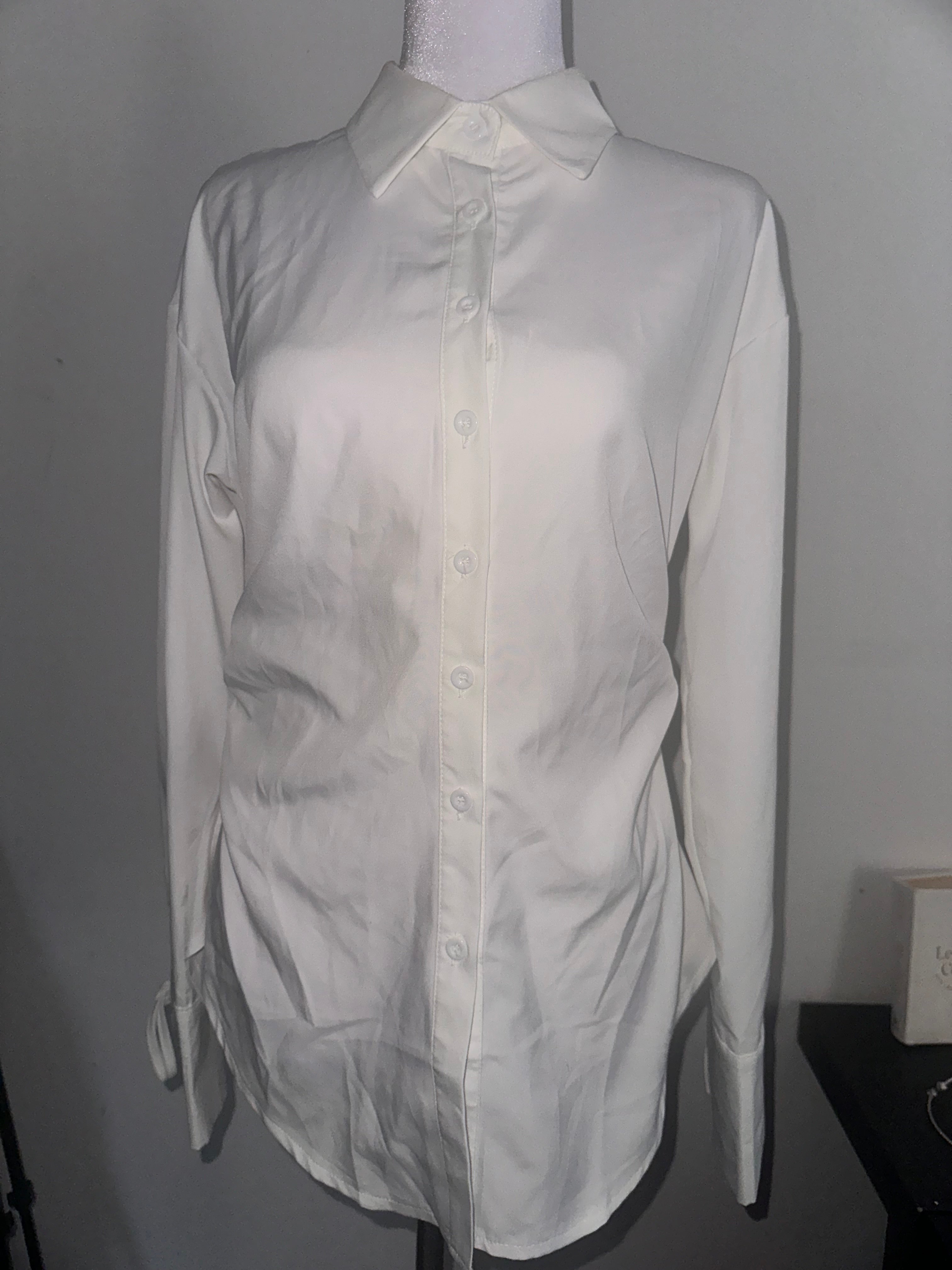 Chemise Cintrée Blanche Épurée