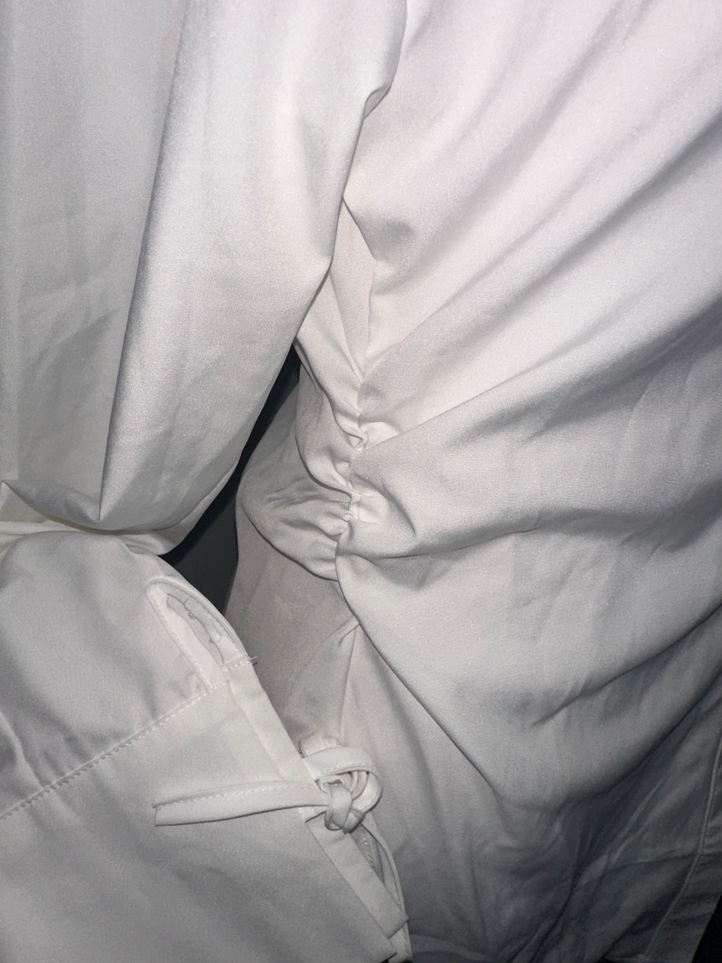 Chemise Cintrée Blanche Épurée