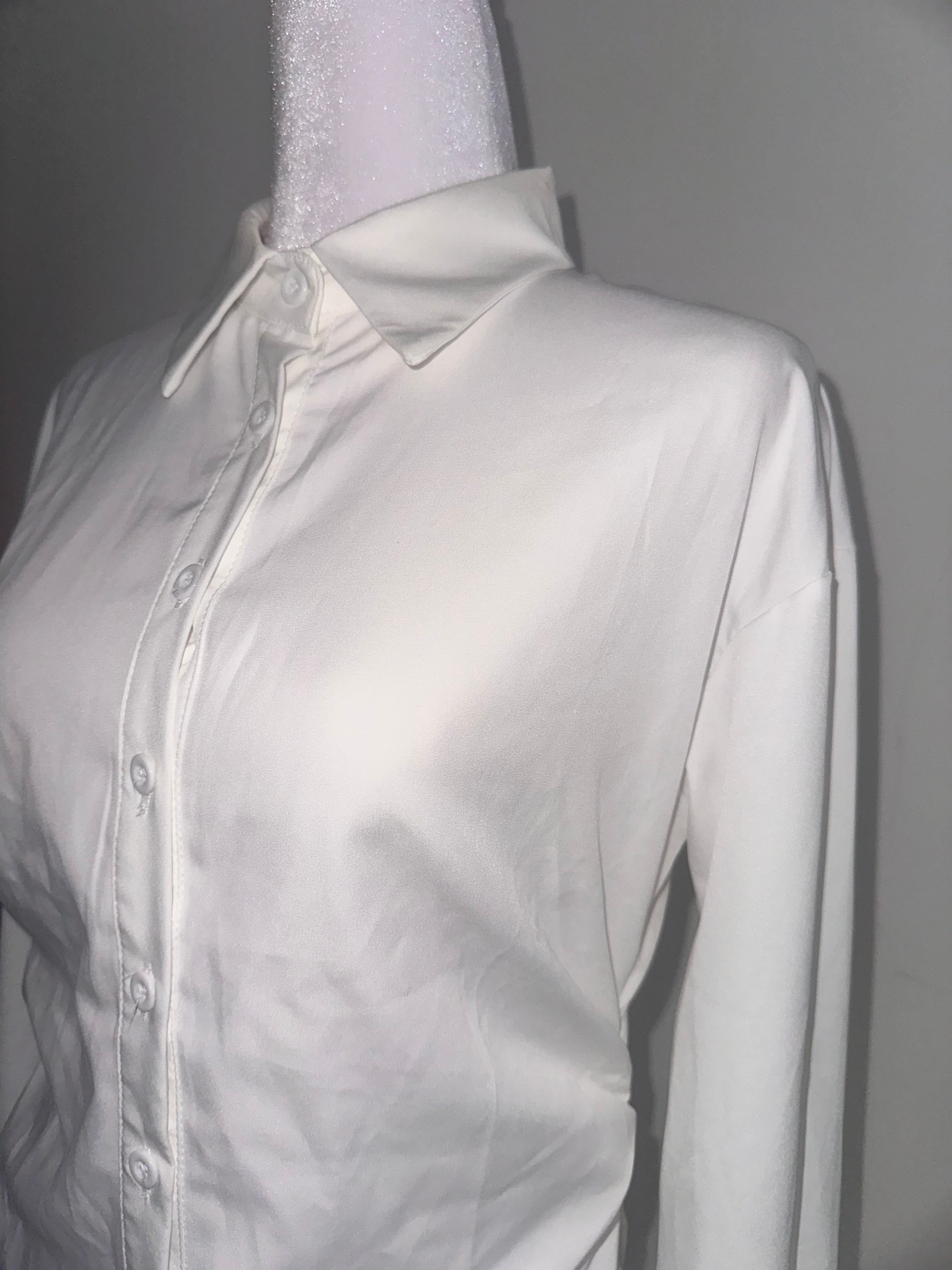 Chemise Cintrée Blanche Épurée