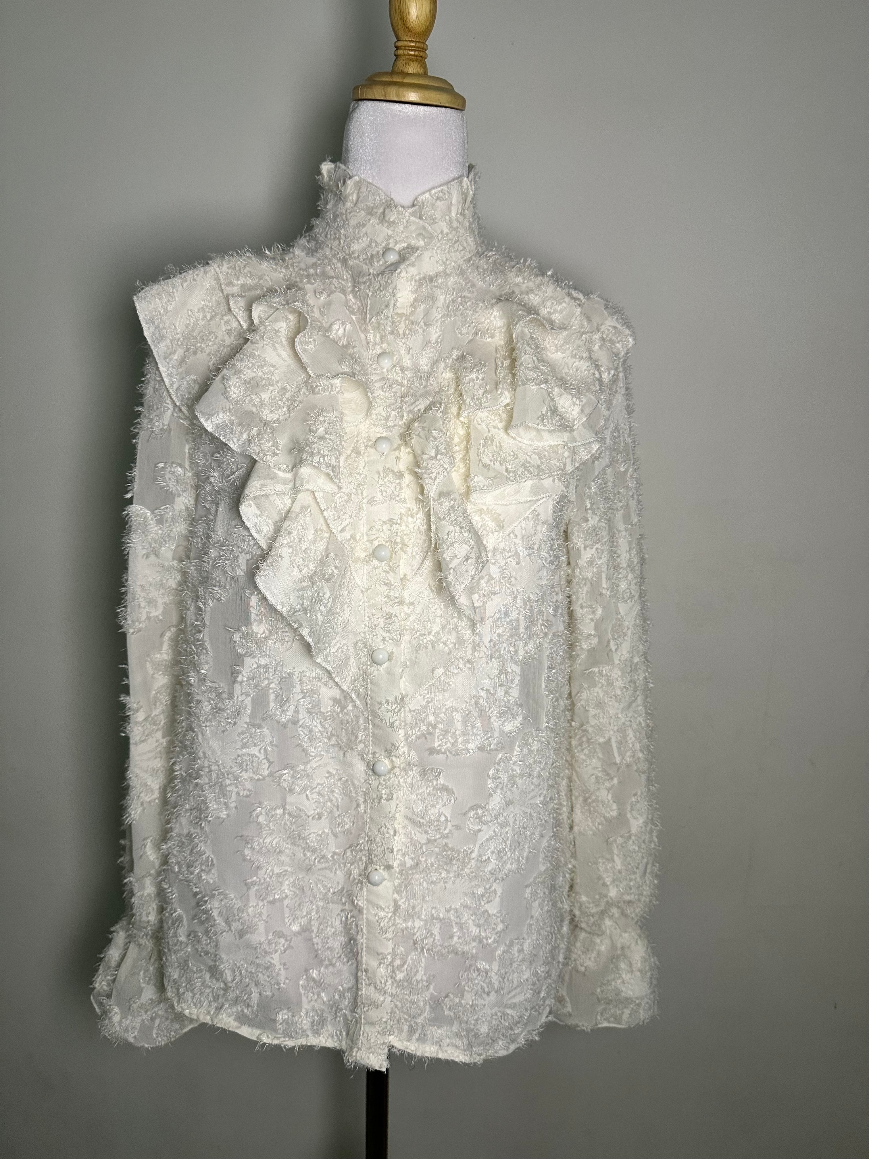 Chemisier a col monté